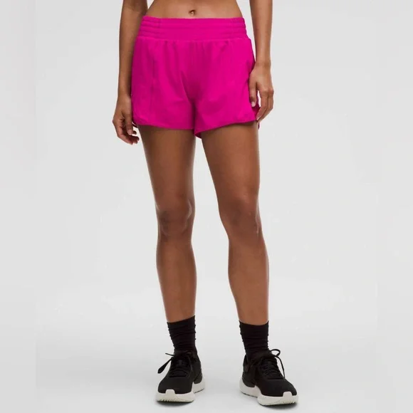 🦩Lululemon Size 2 Ripened Raspberry Hotty Hot High-Rise Lined Shorts (4” Inseam) - Picture 4 of 14